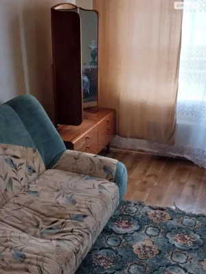 Довгострокова оренда кімнати в Троєщинi