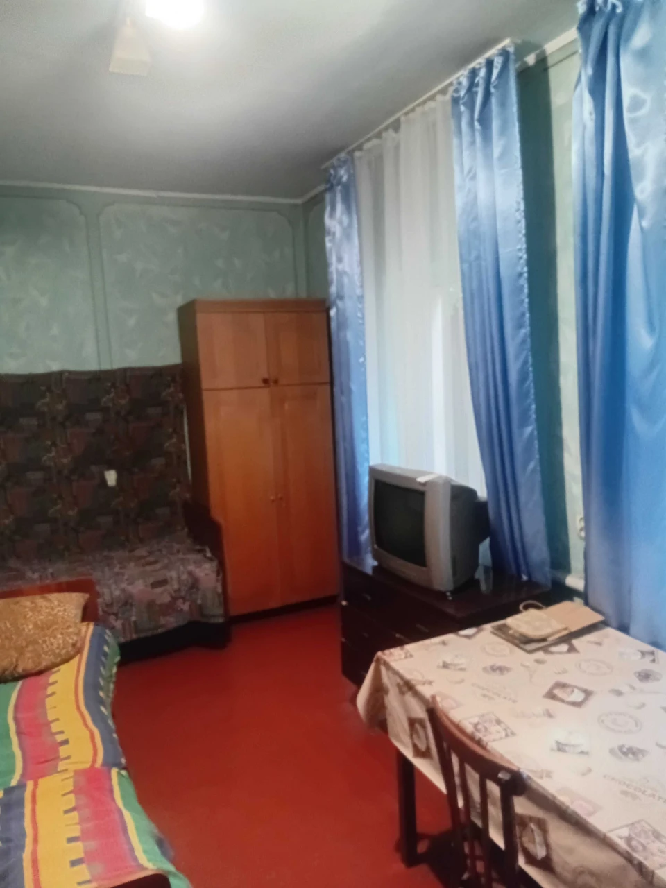 Сдам комнату в частном доме,хозяин.