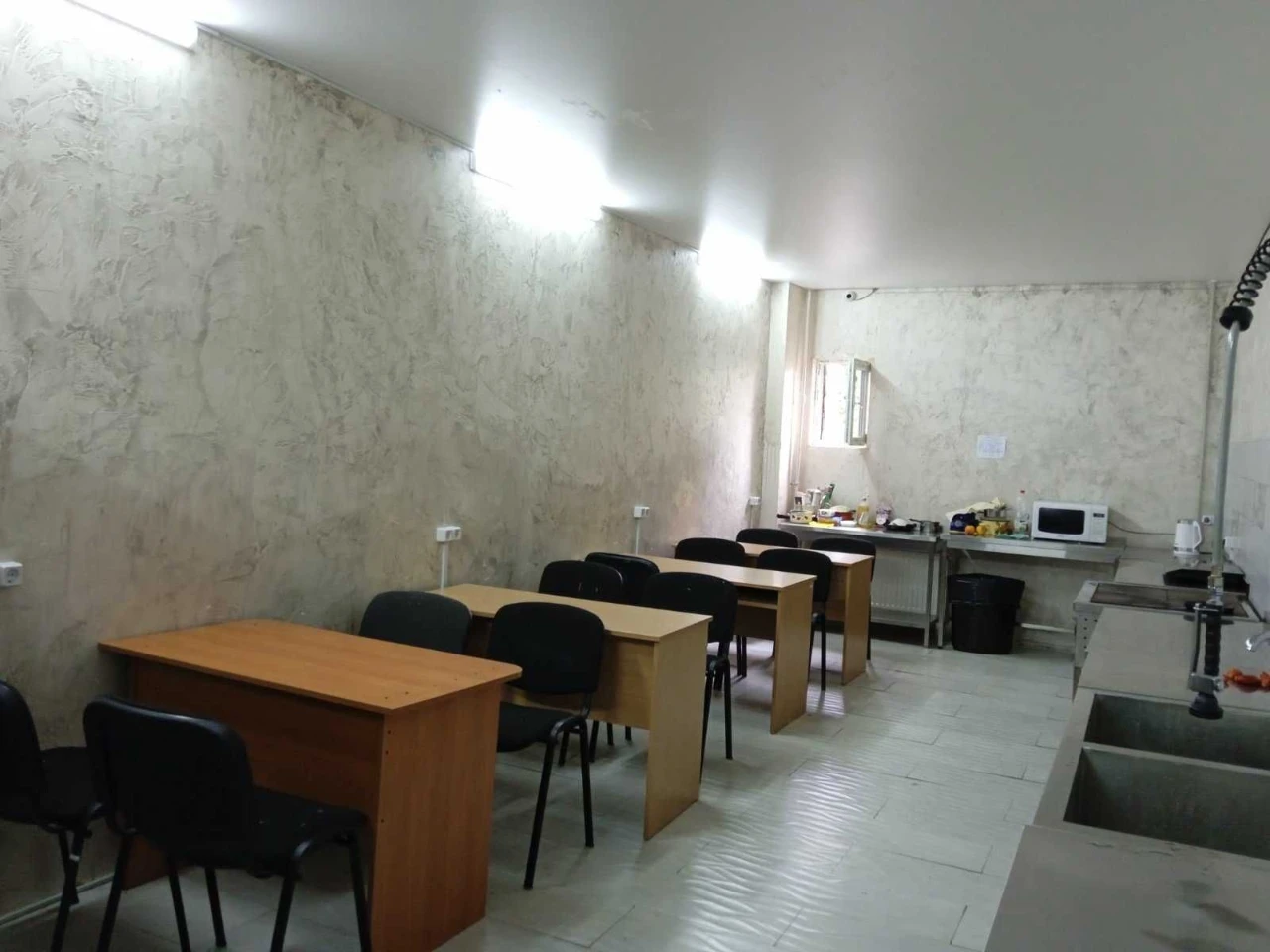 м.Деміївська підселення в 2-містну кімнату Гуртожиток