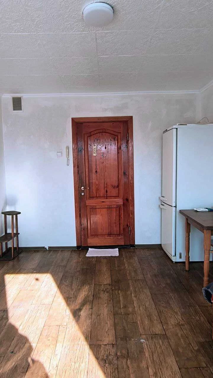 Rent of a room in a dormitory, вул. Akademika Koroleva 9B