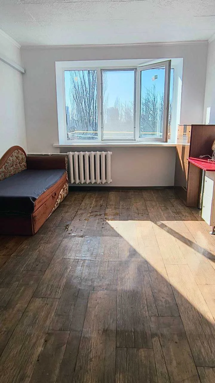 Rent of a room in a dormitory, вул. Akademika Koroleva 9B