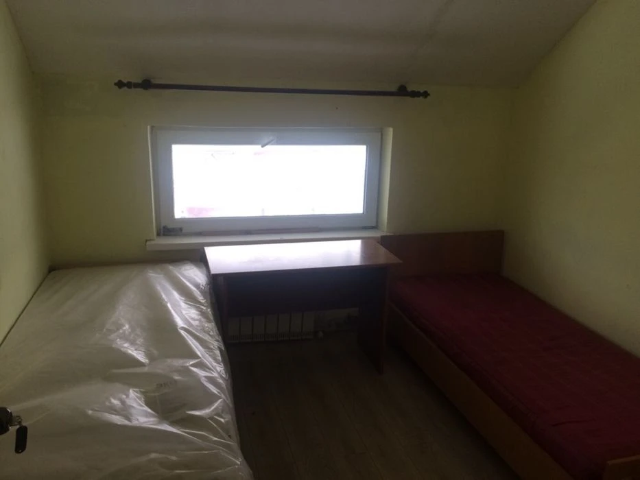 Room for rent in a private house, with a bomb shelter