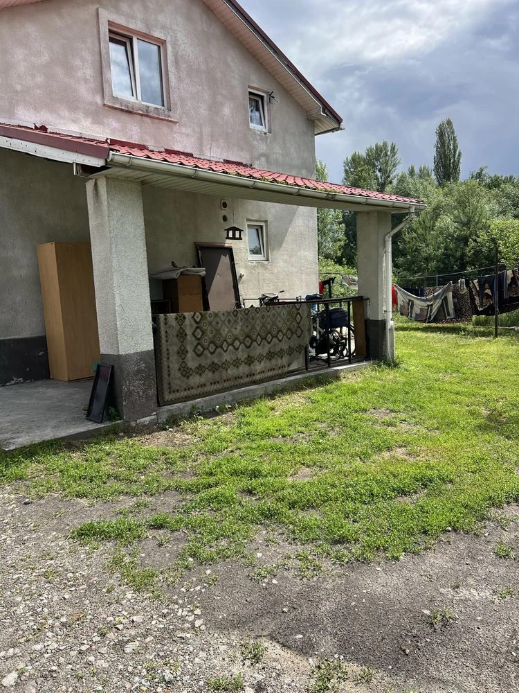 Room for rent in a private house, with a bomb shelter