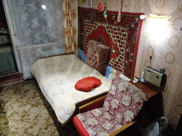 Аренда  комнаты на "Оболони"  для женщины (50-65лет)