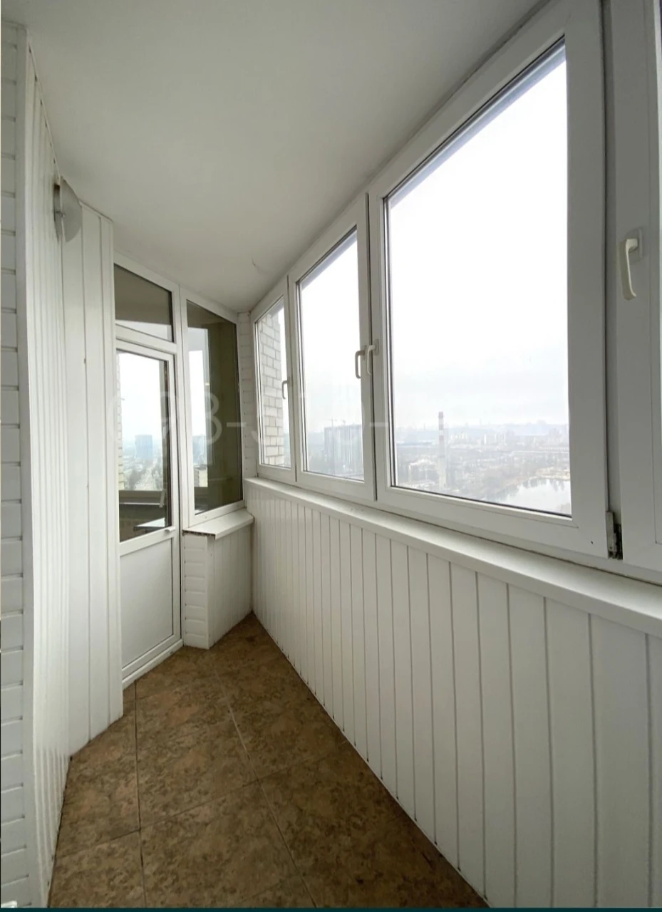 Rent a room in a well-developed Dnitsky district