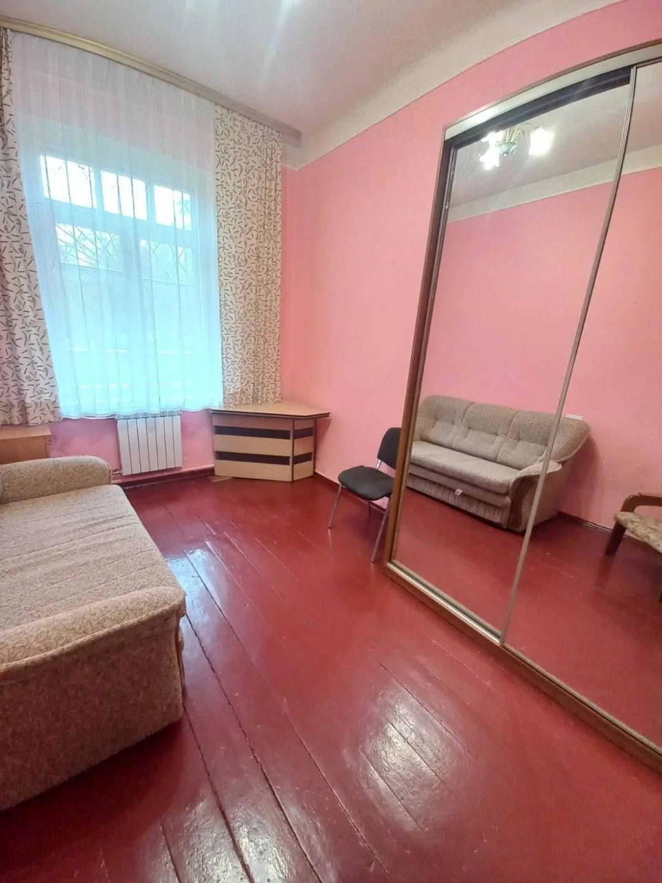 Сдам комнату в общежитии для парня! Метро Нивки, Святошино