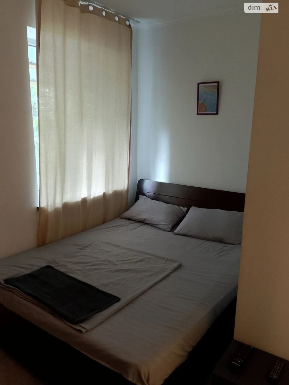 Long-Term Rental Room