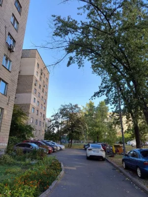 Сдам комнату в Киеве, район Радужного, ул. Петра Вершиго