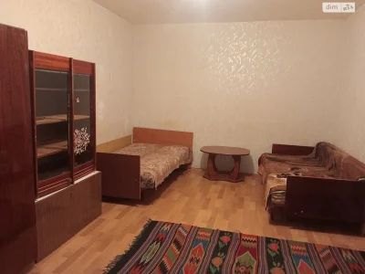 Long-Term Rental Room Troyeshchyna