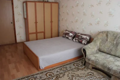 Здам кімнату в будинку на вулиці Петра Григоренка, 16. Оптоволокно