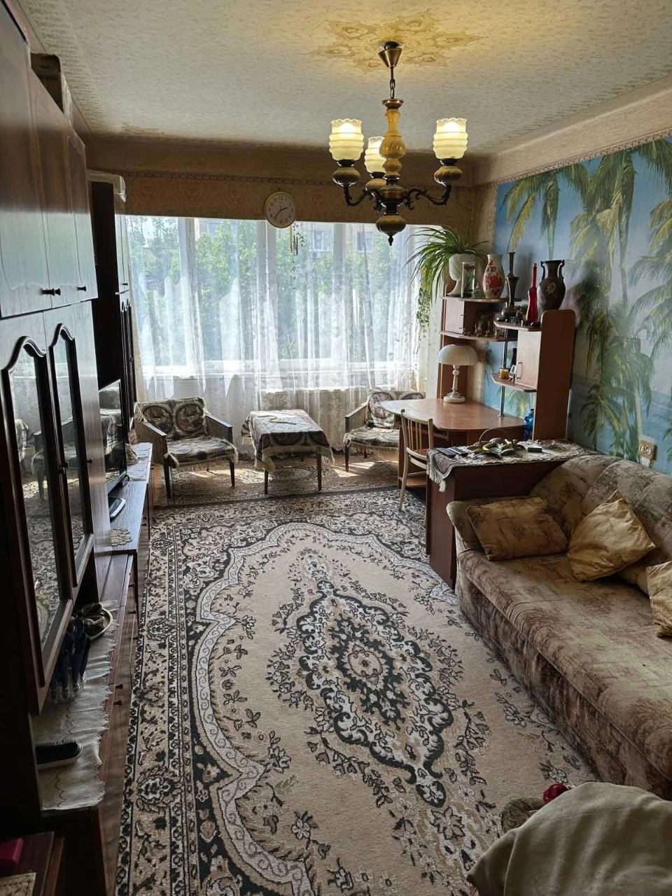 Кімнату в Татарській, терміново