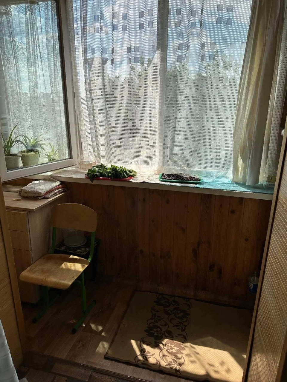 Кімнату в Татарській, терміново