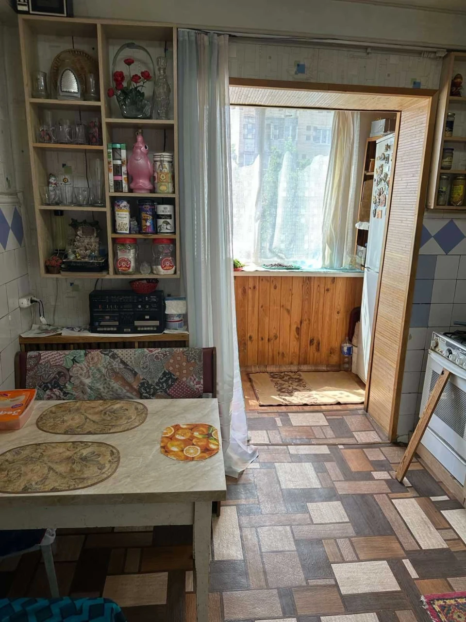 Кімнату в Татарській, терміново
