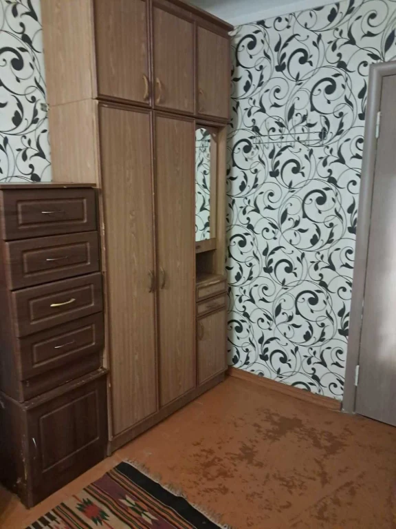 Rent a room in an apartment. Center, Ozerka market area. Can be rented.
