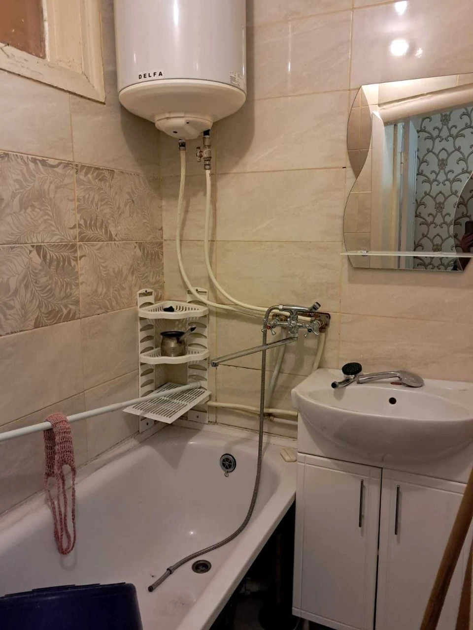 Rent a room in an apartment. Center, Ozerka market area. Can be rented.