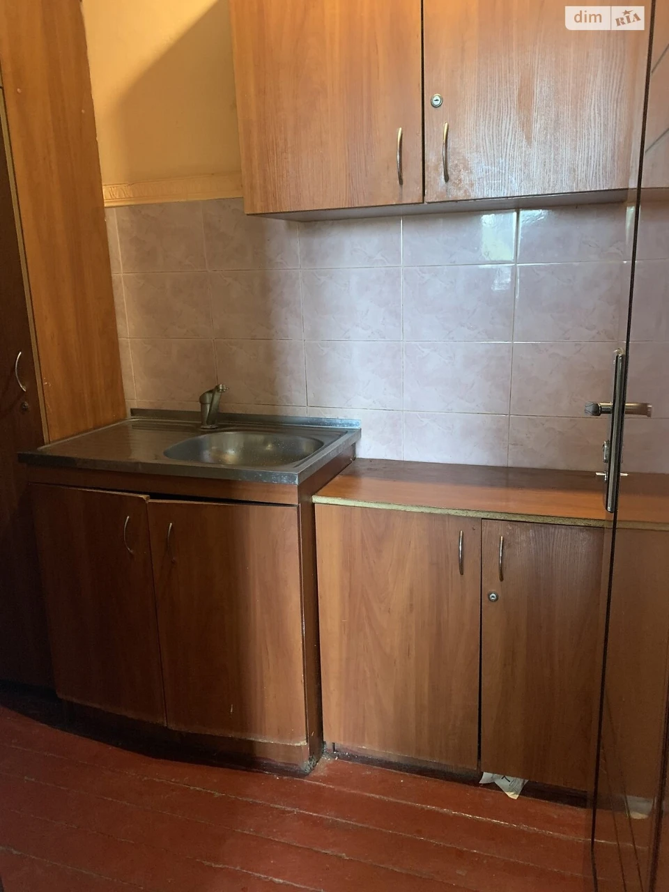 Продаж Кімната Київська