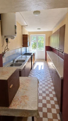 For sale: Spacious room of 26.6 sq m in Vyshenka.