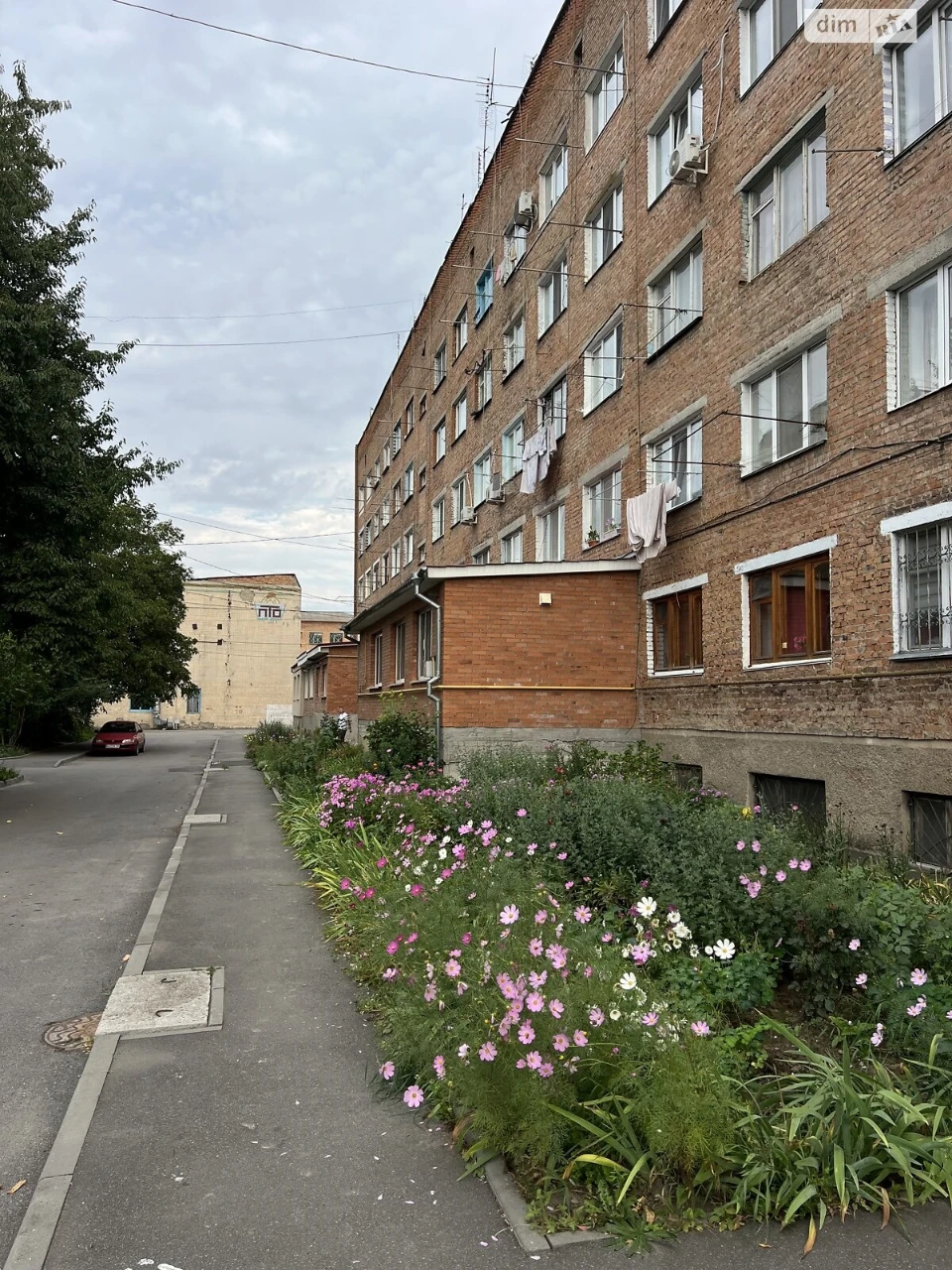 Flat near Zubinskogo Factory