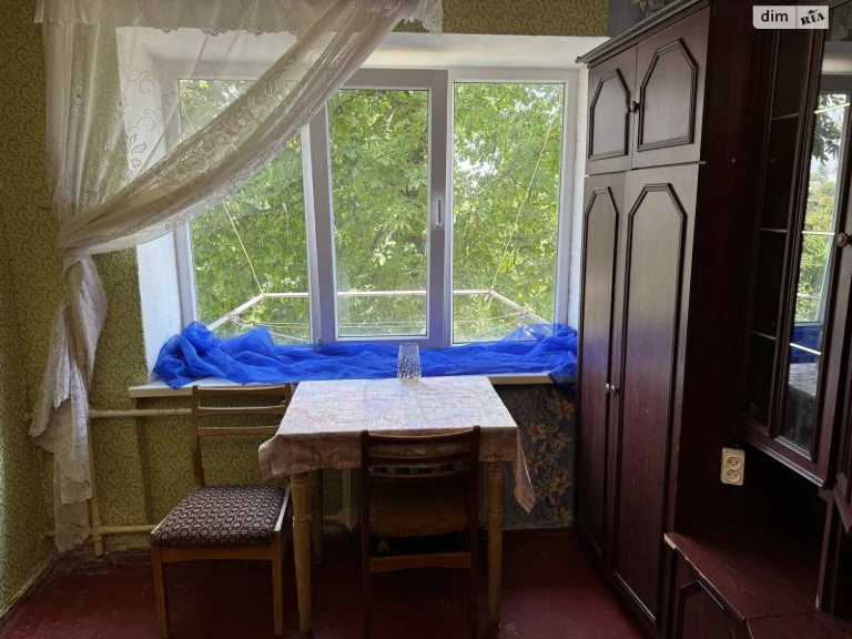Продаж Кімната Свердловський масив