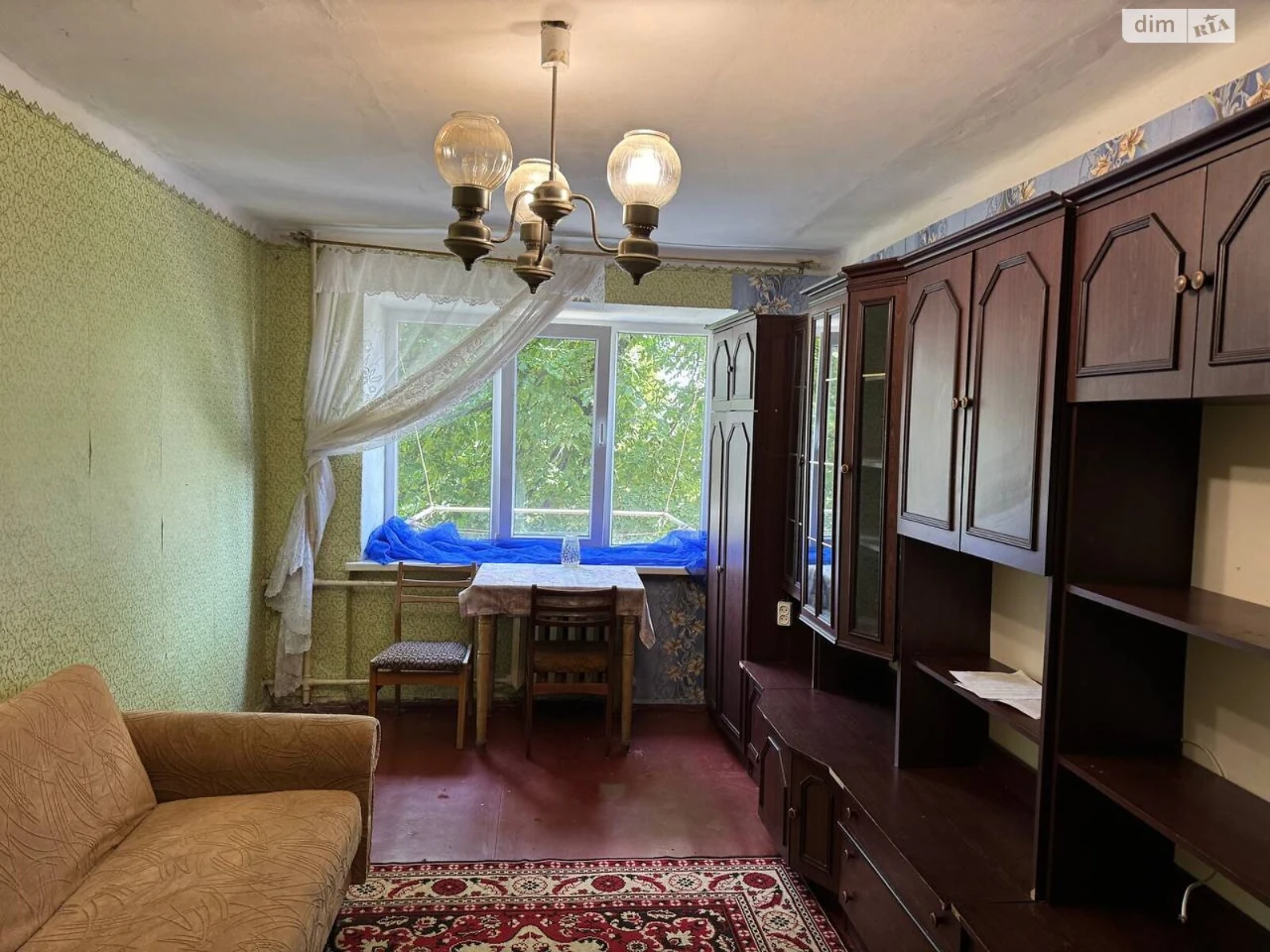 Продаж Кімната Свердловський масив