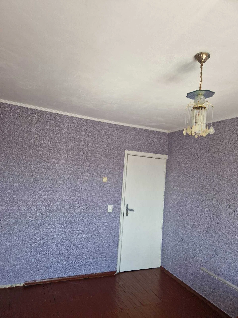 Продається кімната в гуртожитку