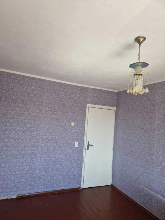 Room for sale in a dormitory