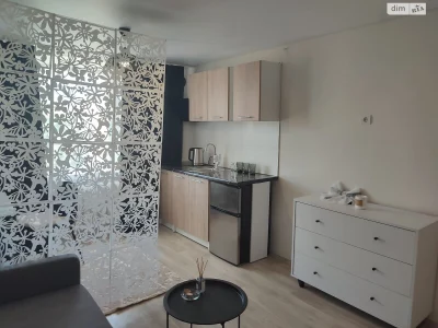 Room for Sale - Train Station