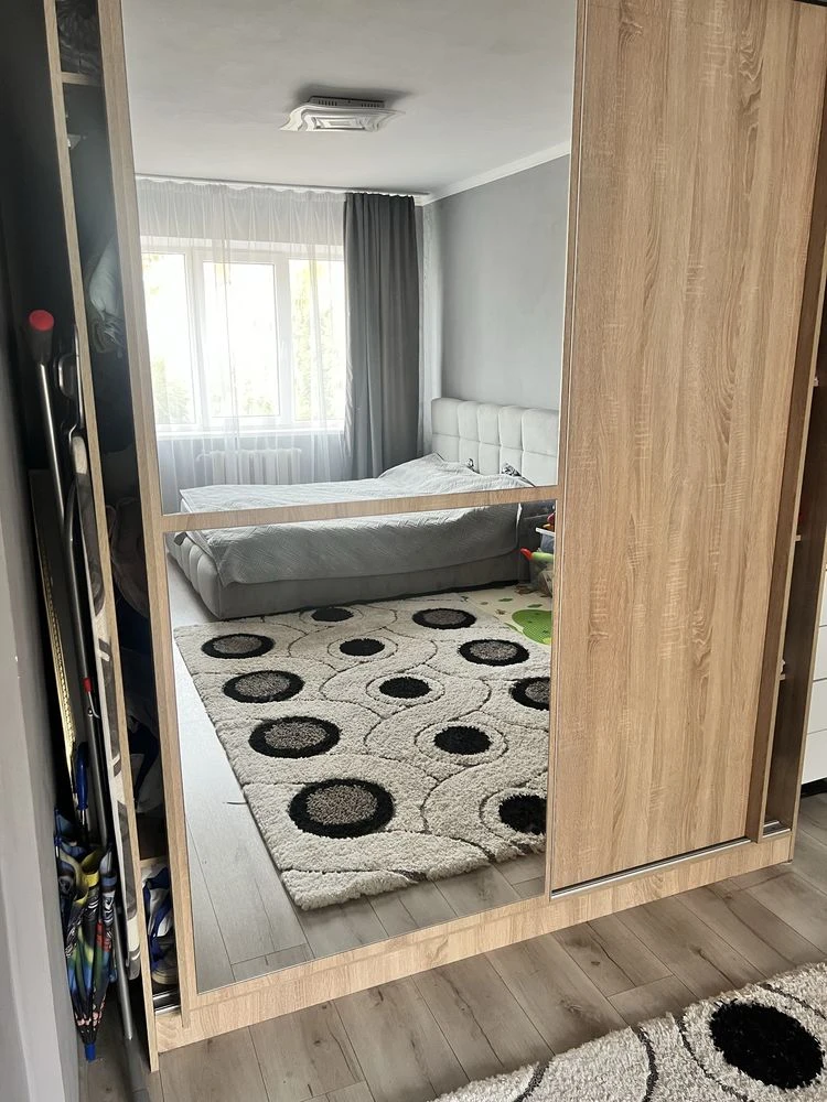 Продаж 2-кімнатній квартири в гуртожитку
