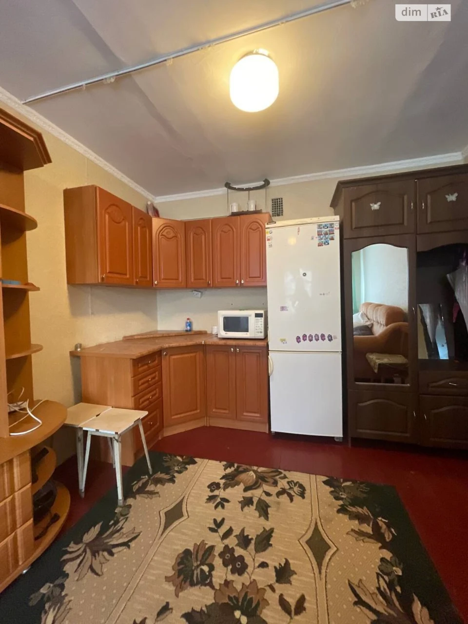 Room for Sale in Canada