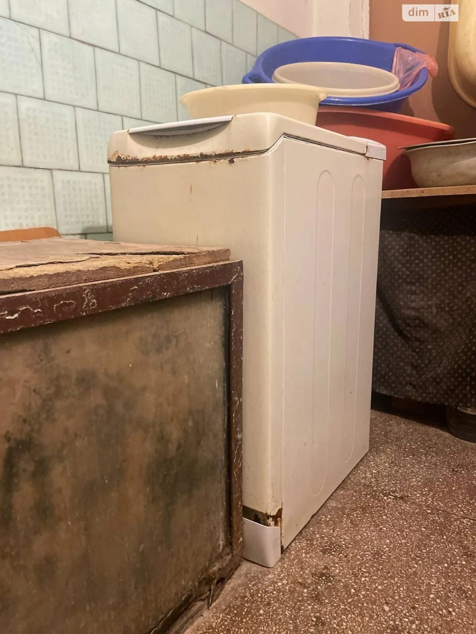 Room for Sale in Canada