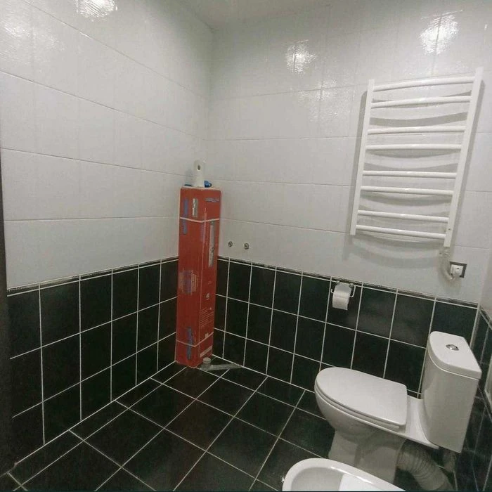 I am selling a 2-room apartment with European renovation in a residential condition. Brick building