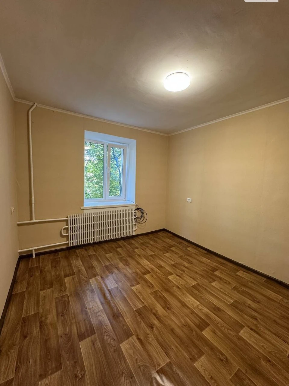 Продається кімната в гуртожитку