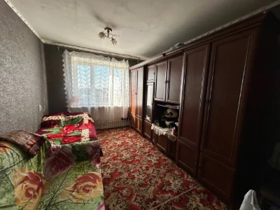 Selling room in a dormitory