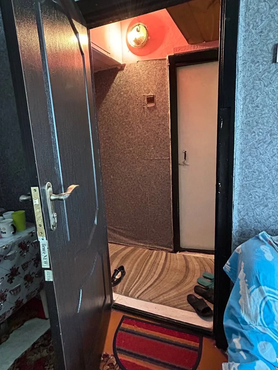 Selling room in a dormitory