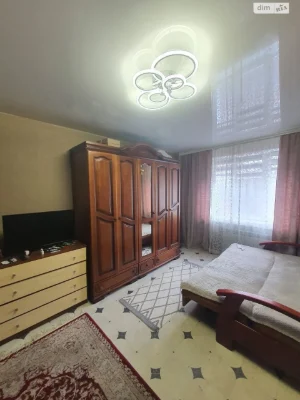Продається кімната в Ближніх Гречанах