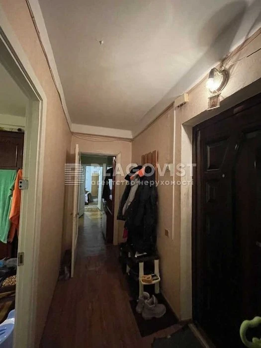 3-room apartment for sale near Sviatoshino metro station, Nivky