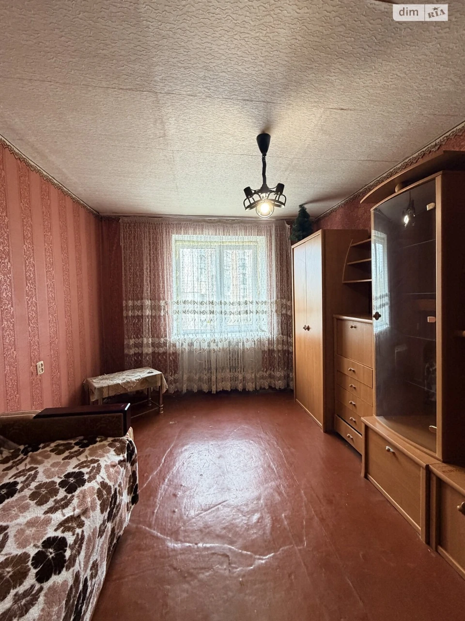 Sale of Room in Southwestern Area