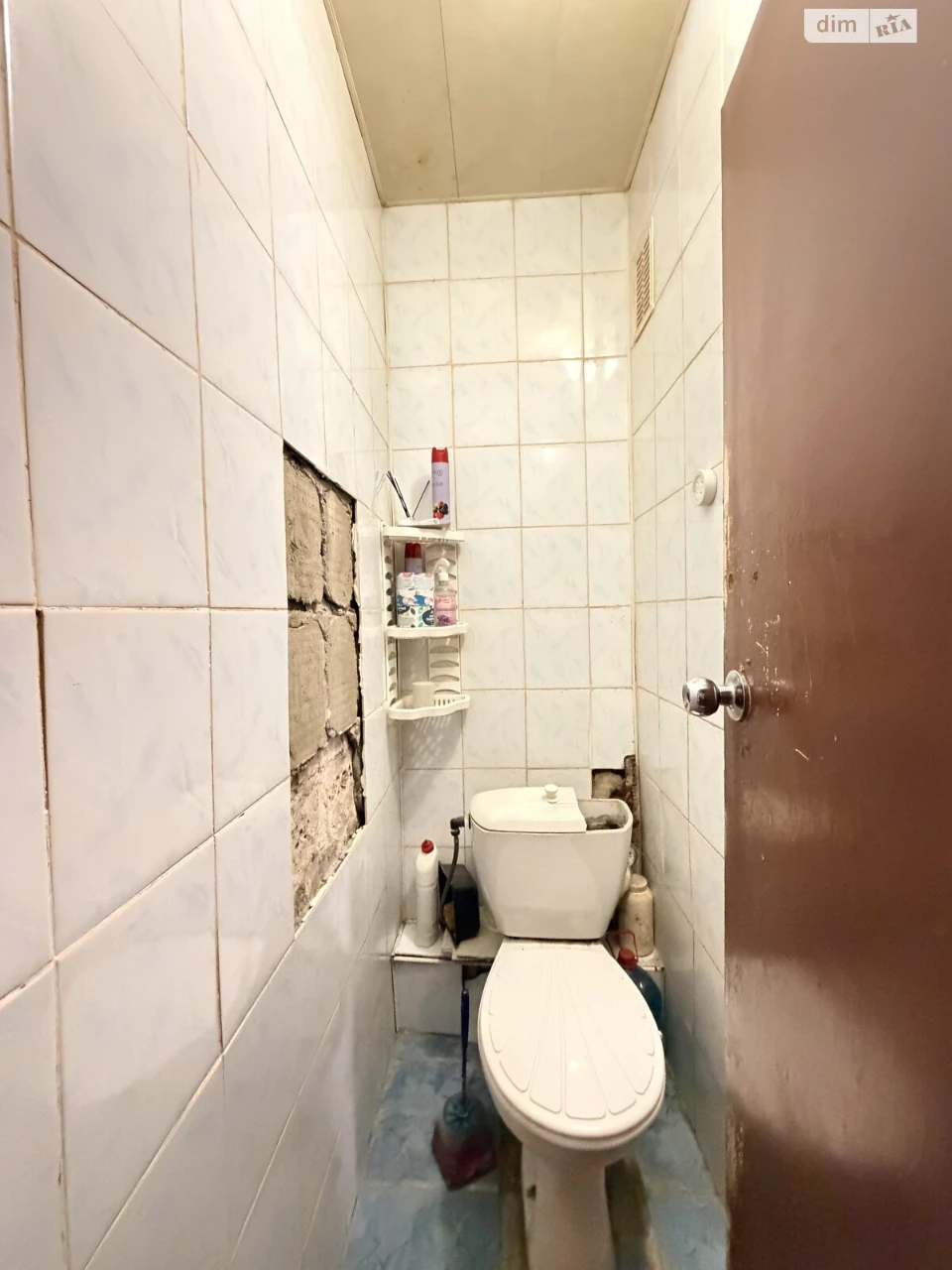 Sale of Room in Southwestern Area