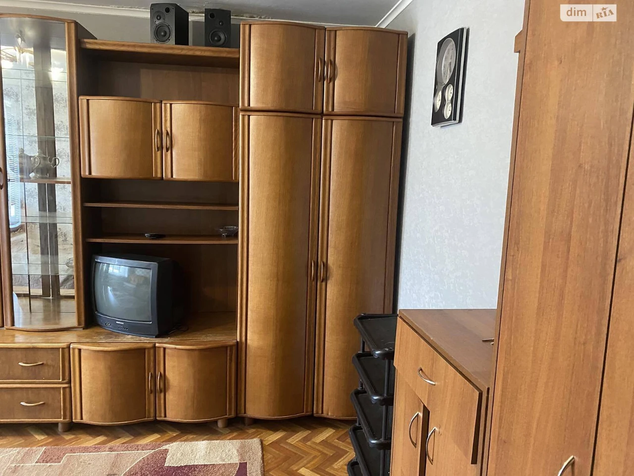Продаж Кімната