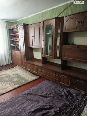 Selling Room in Southwestern Section