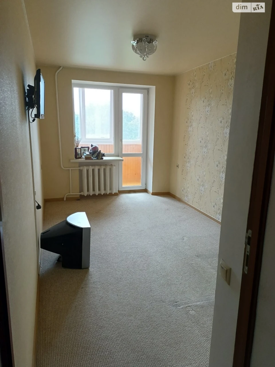 Display Room for Sale