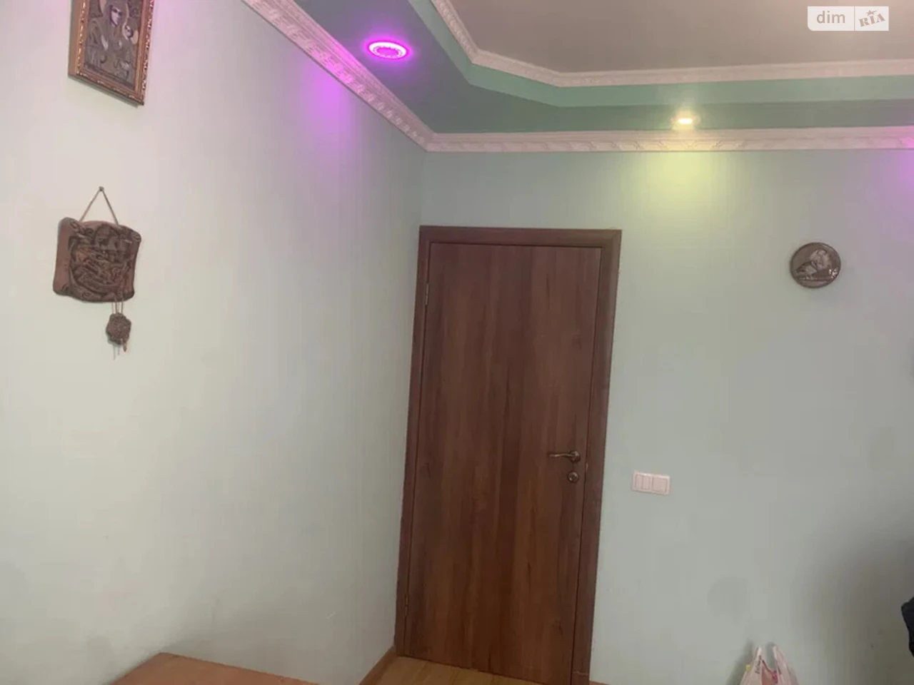 Продаж Кімната Сихів