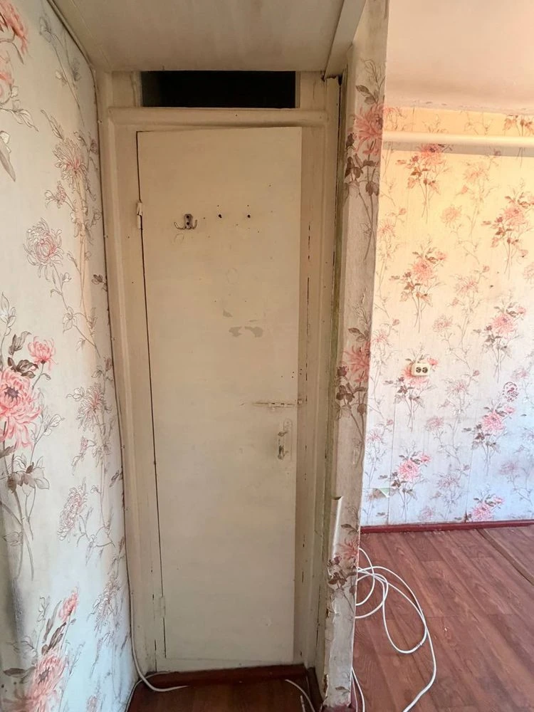 Room for Sale on Textile Street