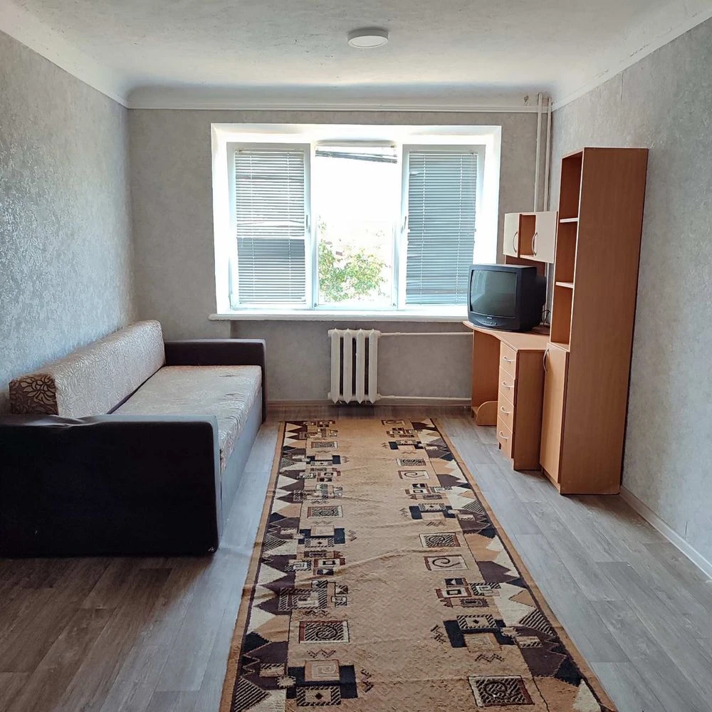 Продаж кімнати 18 м2 з ремонтом, ЦЕНТР