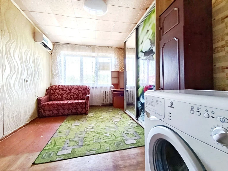 Кімната в гуртожитку, район КСК
