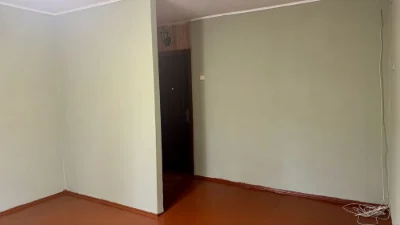 Selling Large Room 27 sq m