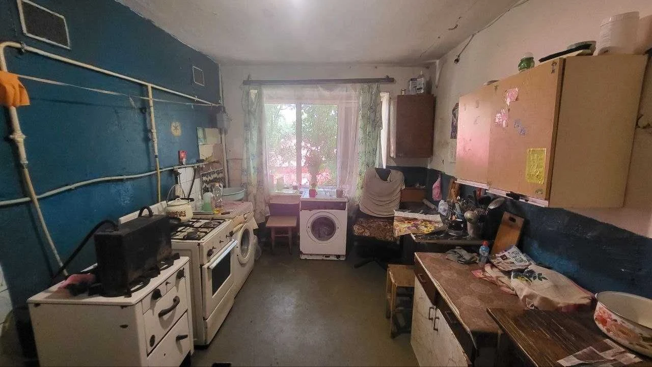 !! Продаж кімнати в комунальній квартирі по вул.Текстильникі