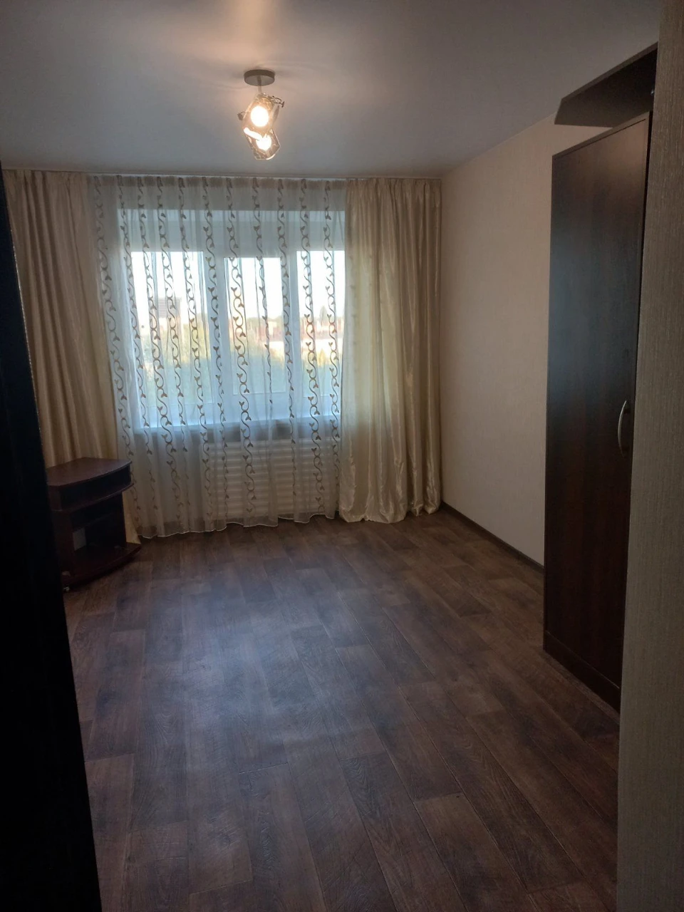 Room for sale on I. Mazepa Street 68B