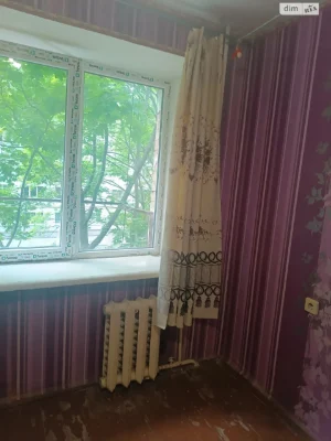 Продаж Кімната
