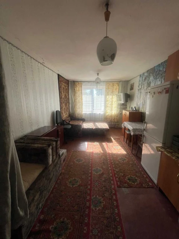 Продається кімната в гуртожитку ( р-н Сіверського)
